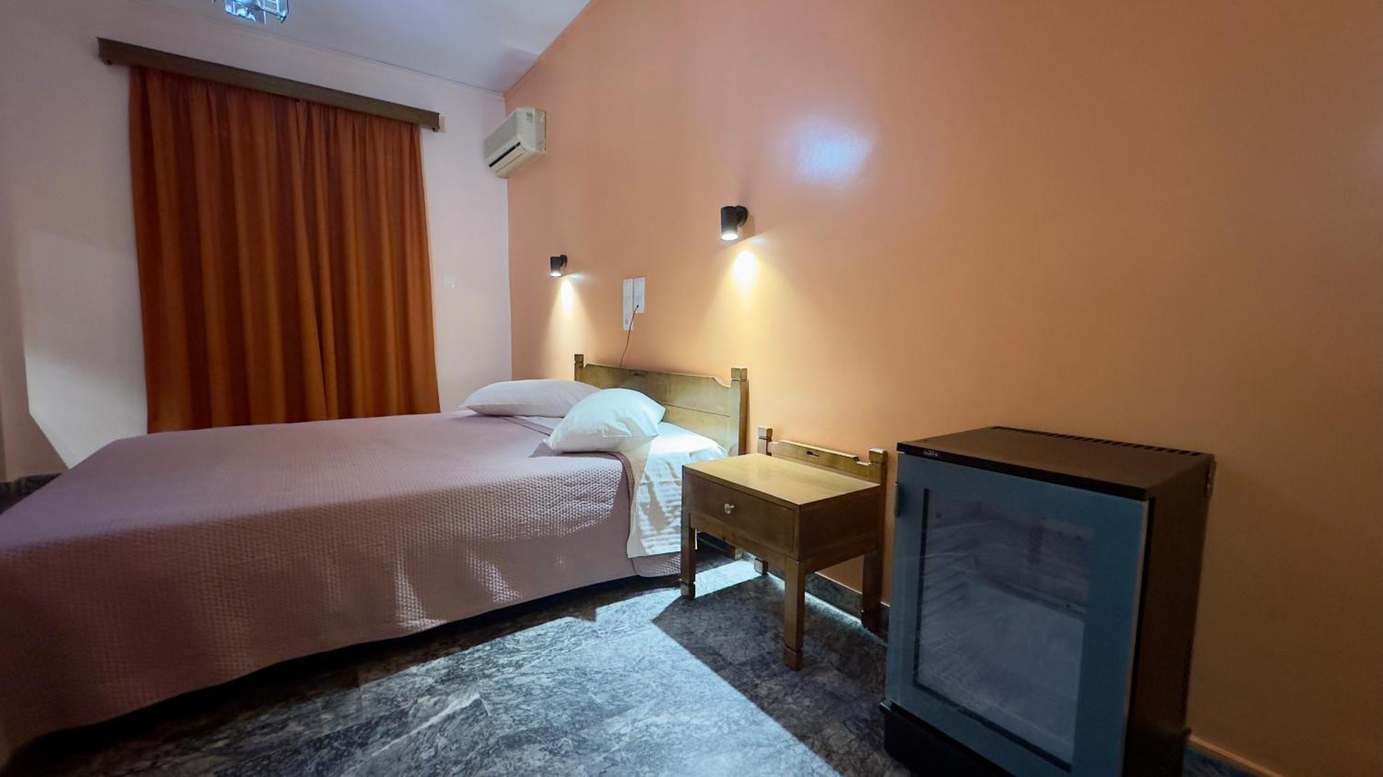 Hotel Cosmos Athens Ngoại thất bức ảnh