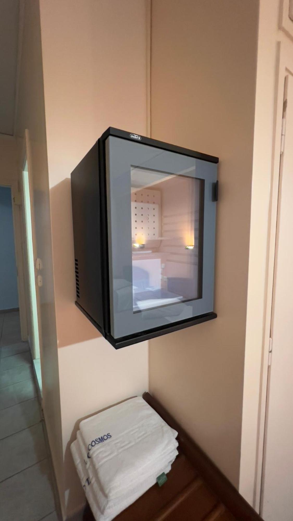 Hotel Cosmos Athens Ngoại thất bức ảnh