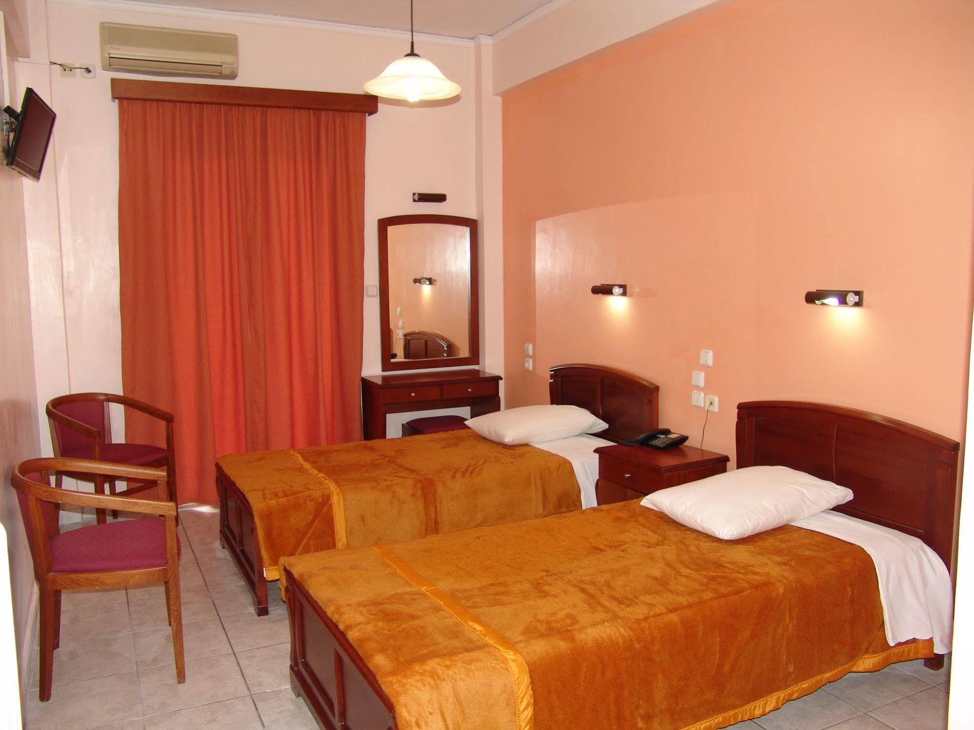 Hotel Cosmos Athens Ngoại thất bức ảnh