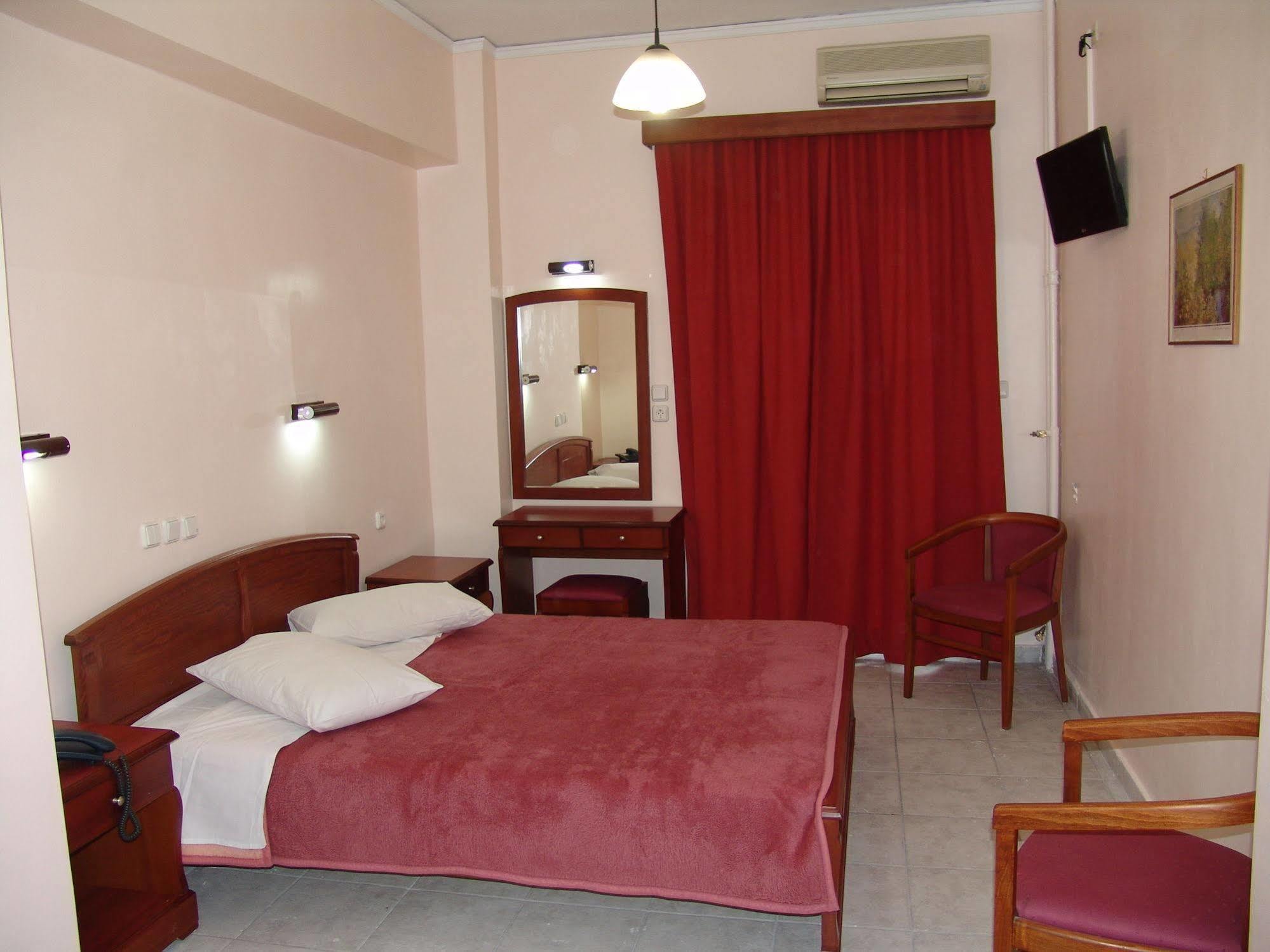 Hotel Cosmos Athens Ngoại thất bức ảnh