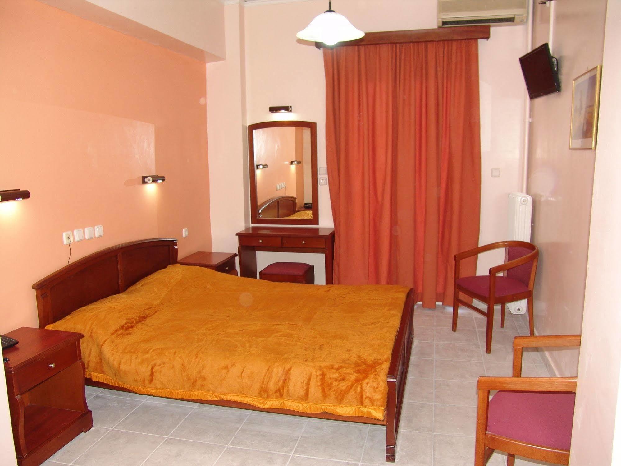 Hotel Cosmos Athens Ngoại thất bức ảnh